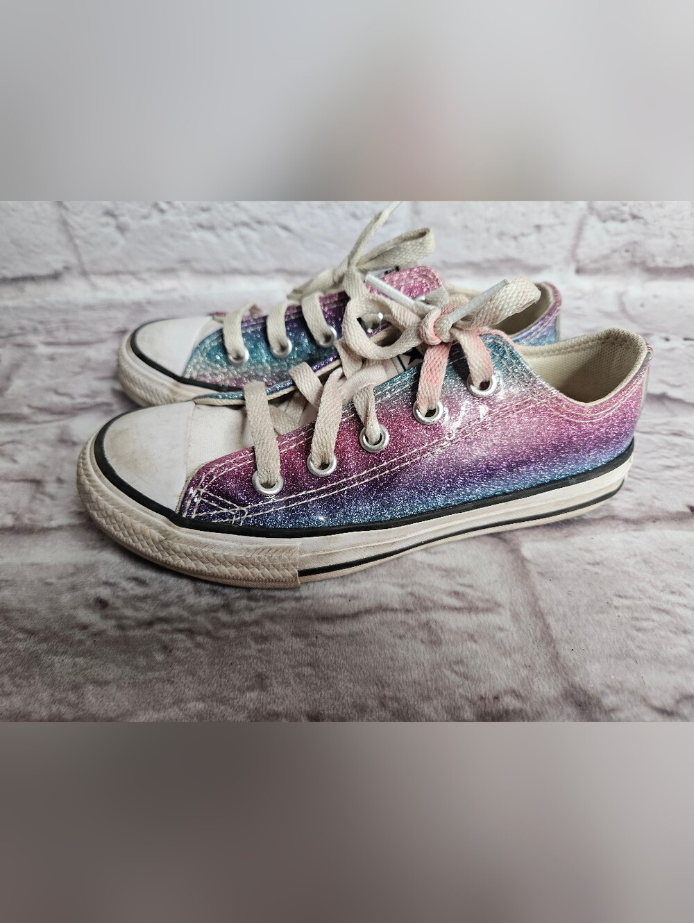 Converse all Star Youth Girls Size 12 Glitter Sneakers Shoes